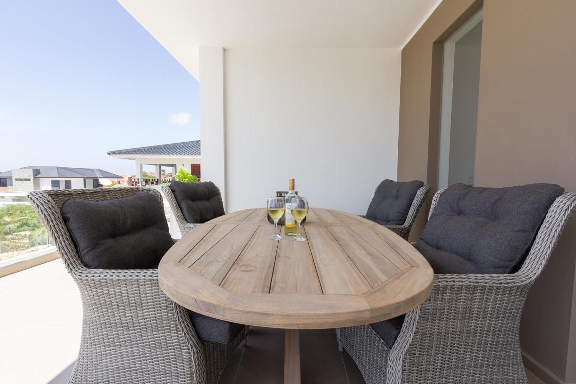 Goudhaen Luxury Private Apartments Jan Thiel Beach Exterior foto